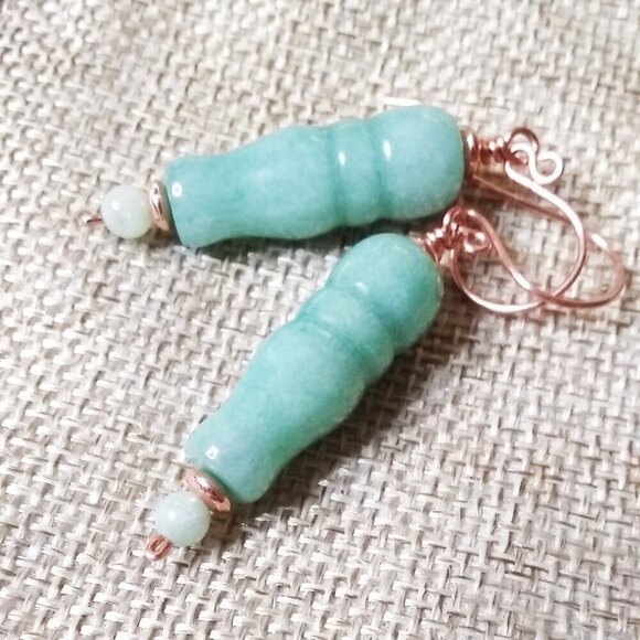 Hand Crafted Jewelry - Exquisite & Stunning! Green Agate & Copper Hammered Earwires - OOAK EARCANDY!!!